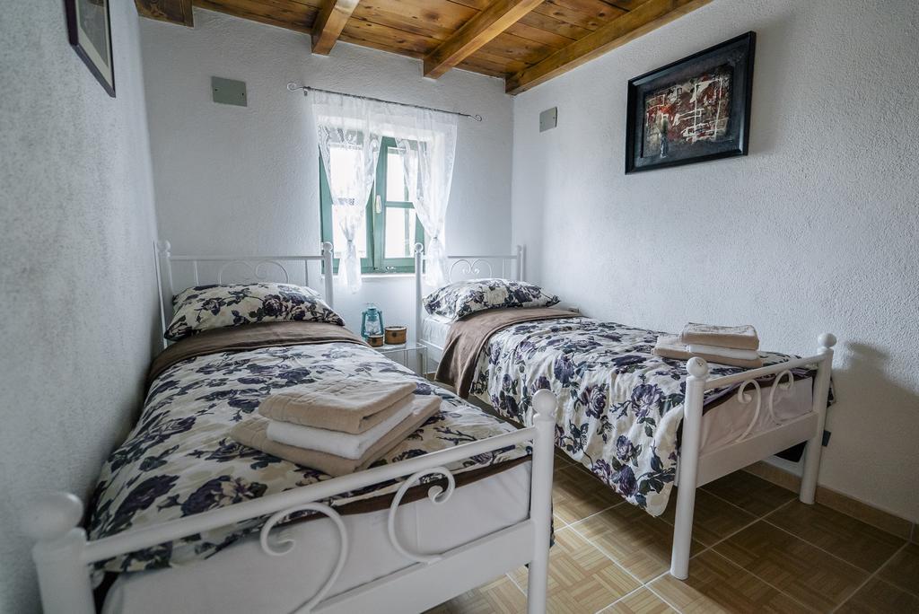 Apartman Studio Zdravko Eco Village Imotski Extérieur photo